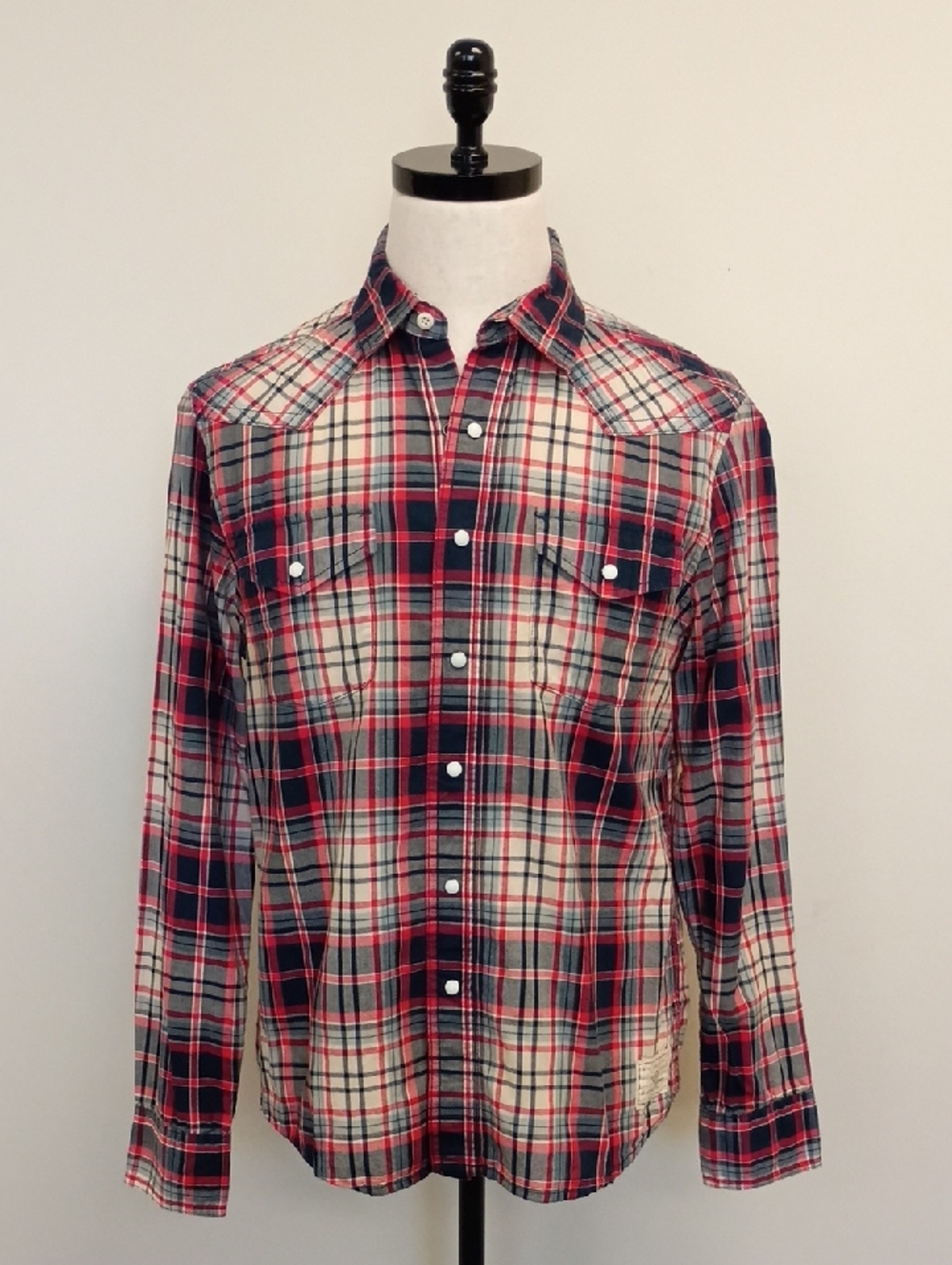 Roebuck & Co Red Navy Plaid Button Down Shirt Cotton Size Medium